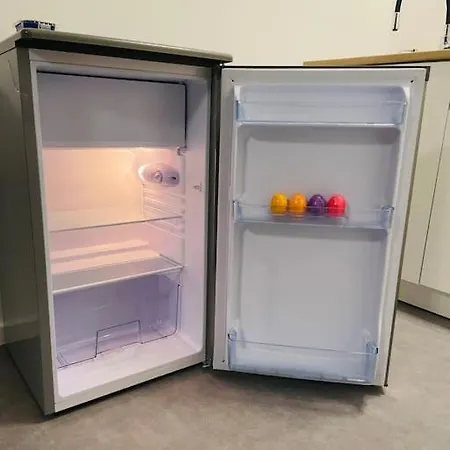 Modern Urban S-bahn 27qm For 6 Persons Mercedes-benz アパート Magstadt