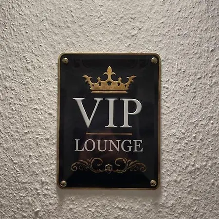 Modern Urban S-bahn 27qm For 6 Persons Mercedes-benz * Magstadt